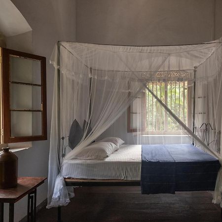 Gileemale Walawwa & Estate Hotel Ratnapura Kültér fotó