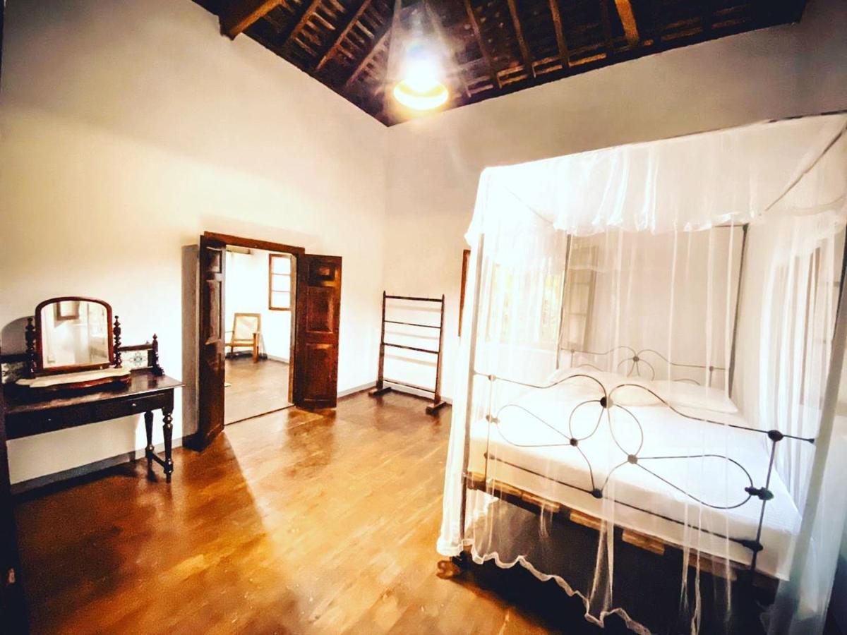Gileemale Walawwa & Estate Hotel Ratnapura Kültér fotó