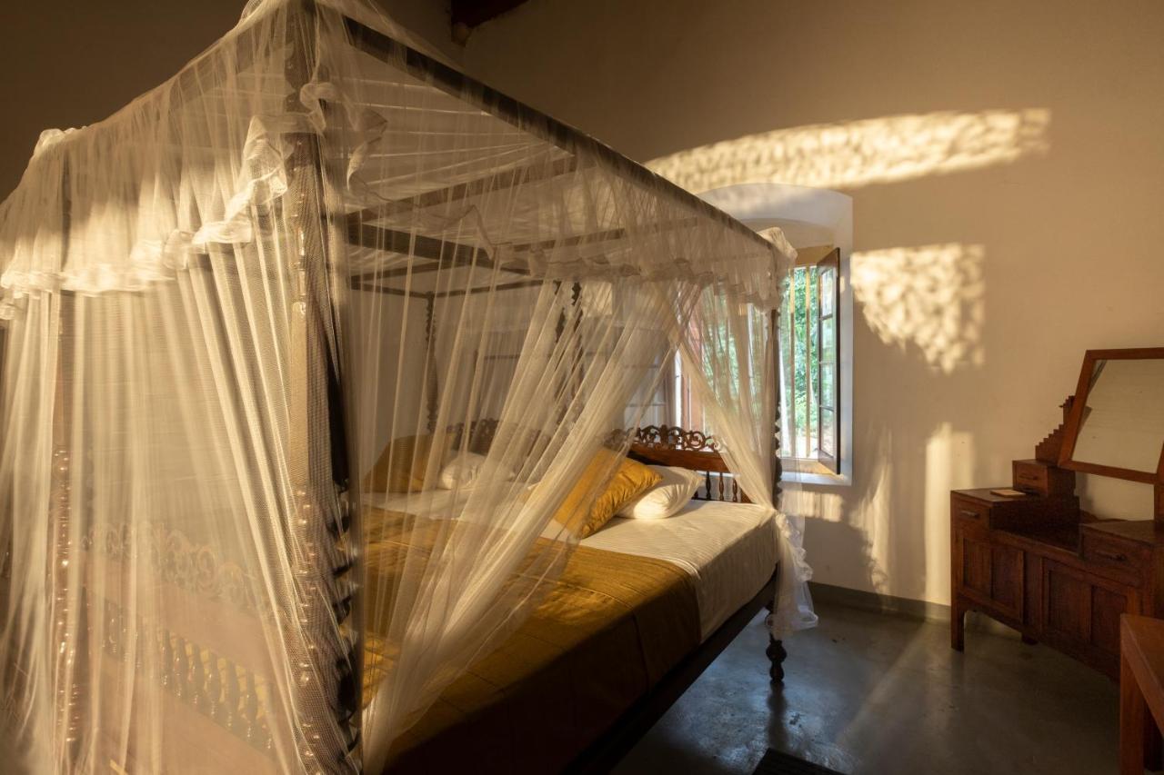 Gileemale Walawwa & Estate Hotel Ratnapura Kültér fotó